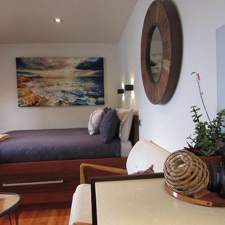 Ferienwohnung Salt Box Hideaway Strahan Exterior foto
